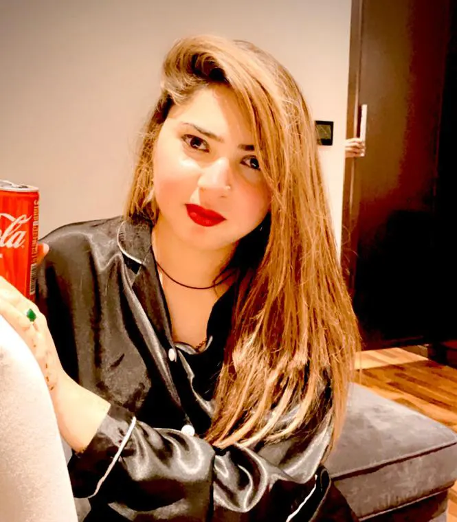 Komal Call Girl Gurgaon Escort